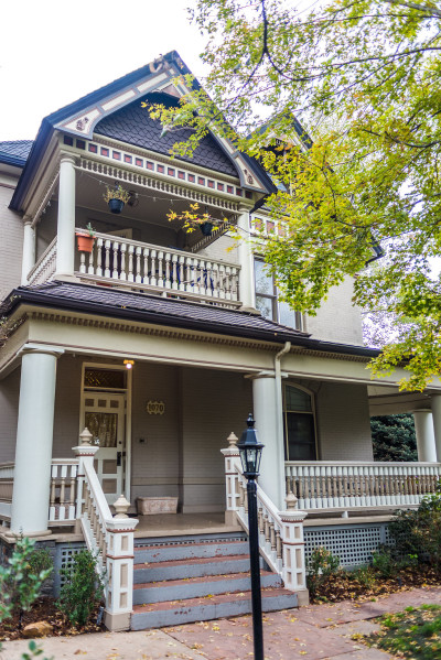 1070 Marion St.