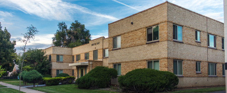 1520 Grape St.