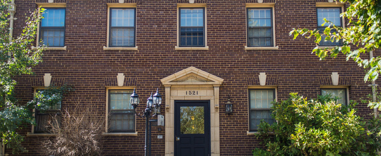 1521 Humboldt St.