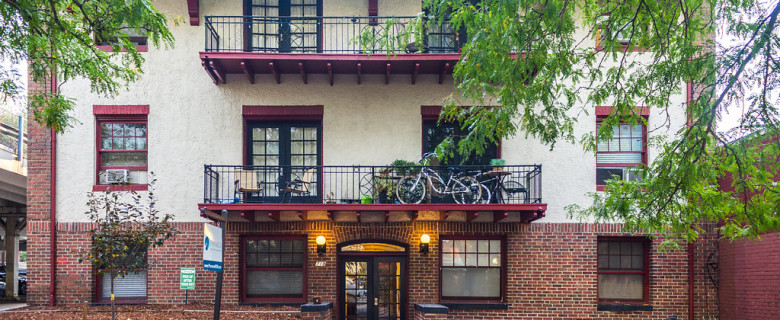 718 Grant St.