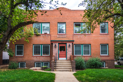 995 Corona St.