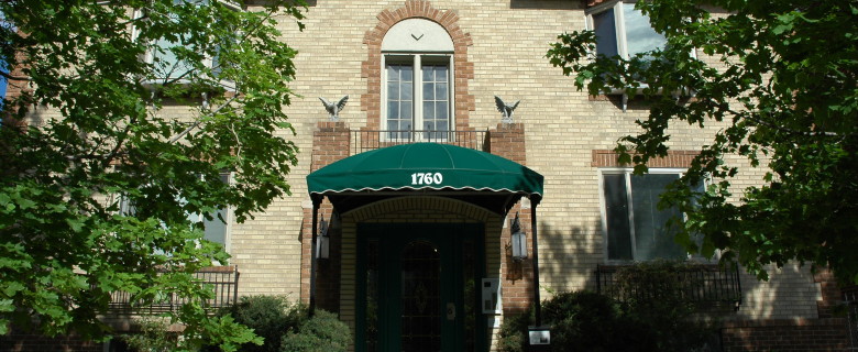1760 Pearl St.