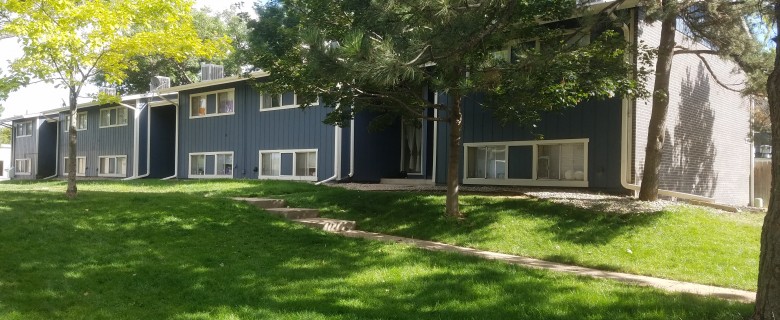 6900 S Bannock